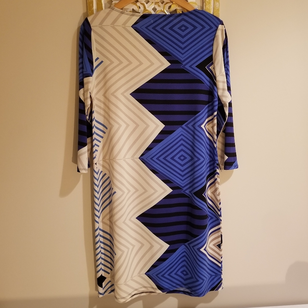 Tiana B. Shift Dress Geometric Stripe Design Blue Cream Nude - Picture 10 of 12